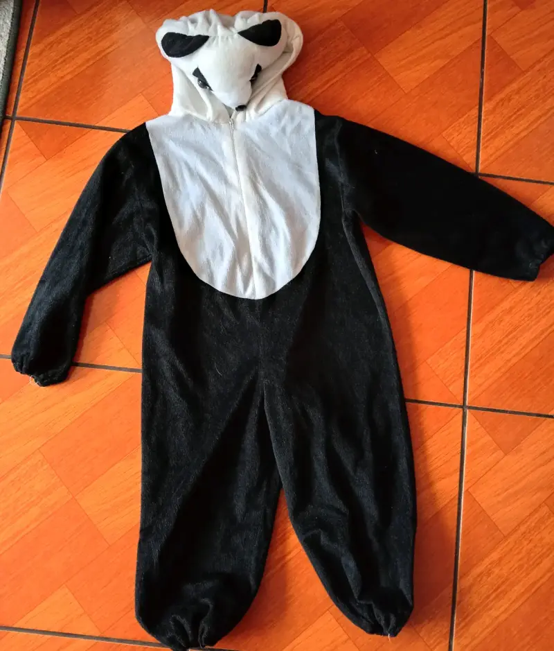 Disfraz de panda para niños