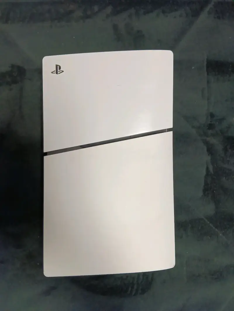 Consola PlayStation 5 en buen estado - 1
