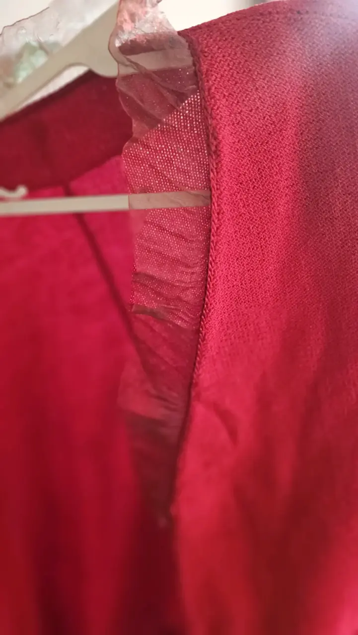 Chaqueta roja de mujer con volantes - 1