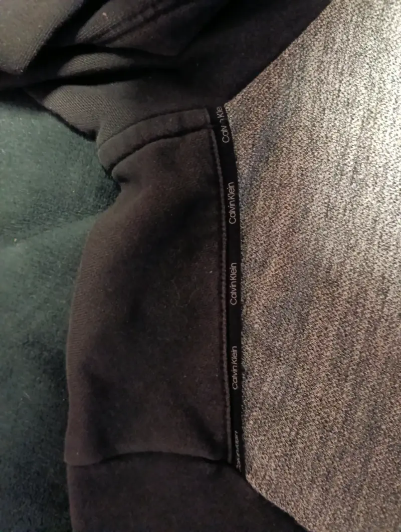 Polerón Calvin Klein con capucha para hombre - 3