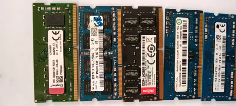 Memorias RAM y SSD para computadoras - 1