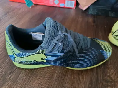 Zapatillas deportivas Puma para hombre en azul y verde - miniatura 1