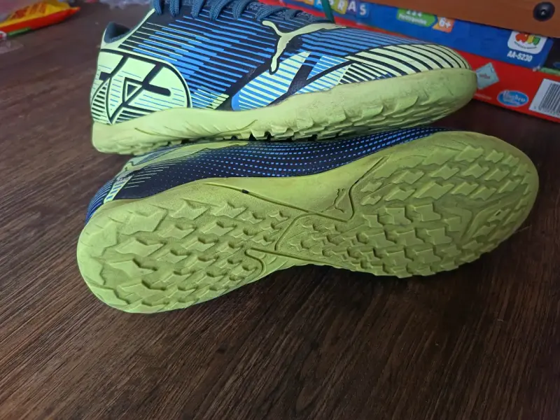 Zapatillas deportivas Puma para hombre en azul y verde - 3