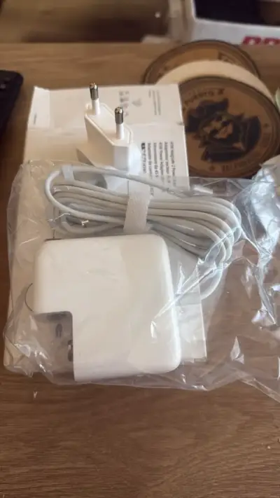 Cargador MagSafe 2 45W para MacBook Air - miniatura 3