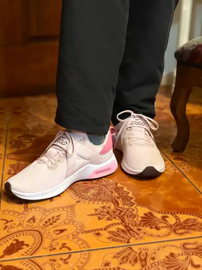 Zapatillas deportivas Nike Air Max rosa para mujer - miniatura 1