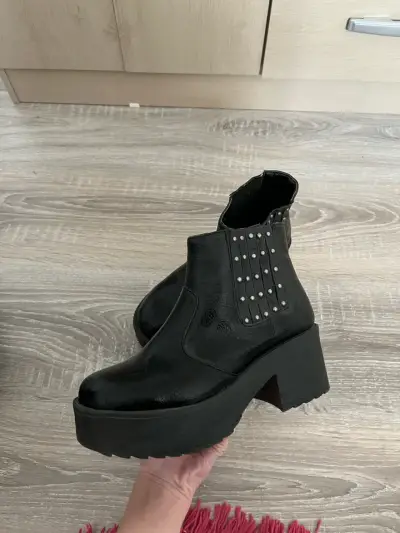Botines negros para mujer - miniatura 2