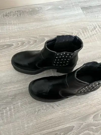 Botines negros para mujer - miniatura 5