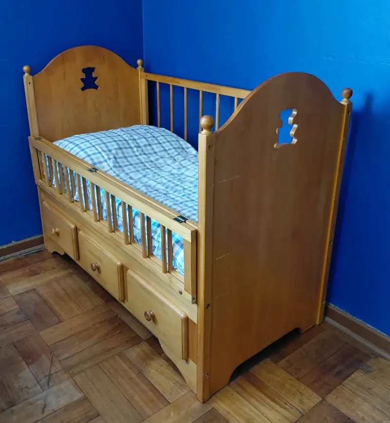 Cuna de madera con cajones para bebé - 6