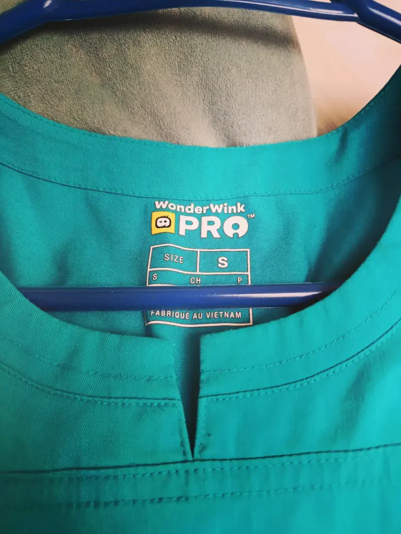 Blusa Médica Turquesa WonderWink Pro Talla S - 1