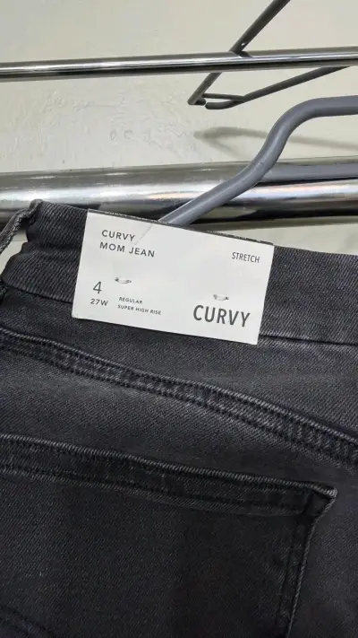 Jeans Curvy Mom Jean Stretch Talla 4 - miniatura 3