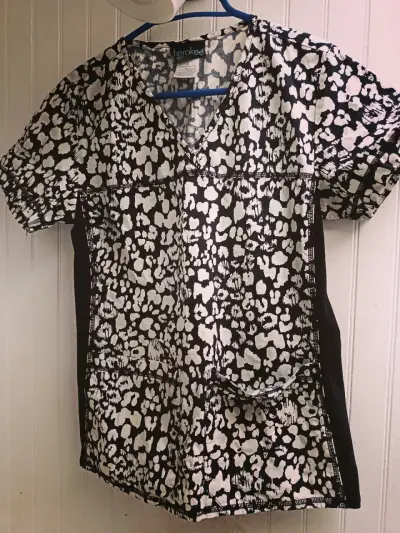 Blusa estampada Cherokee de algodón talla S - miniatura 2