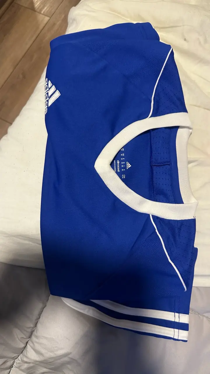 Camiseta deportiva azul Adidas Climalite - 1
