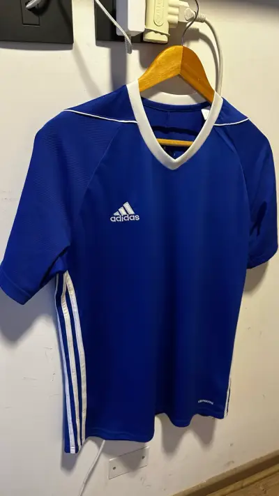 Camiseta deportiva azul Adidas Climalite - miniatura 2
