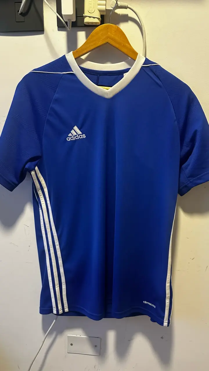 Camiseta deportiva azul Adidas Climalite - 3