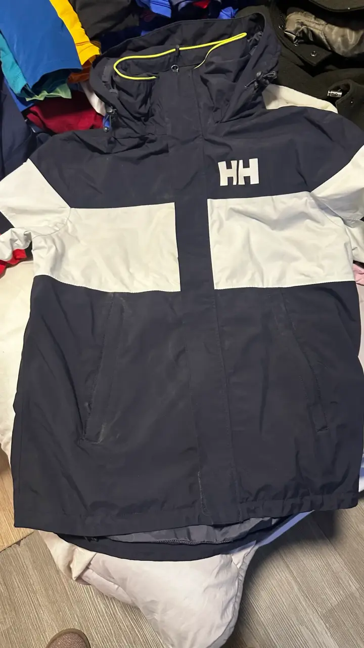 Chaqueta impermeable Helly Hansen azul y blanca - 4