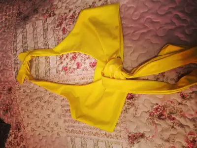 Conjunto de bikinis estampados y lisos - miniatura 3