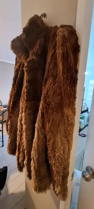 Abrigo de piel natural para mujer - miniatura 1