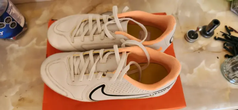 Zapatos de fútbol Nike Tiempo blancos - 3