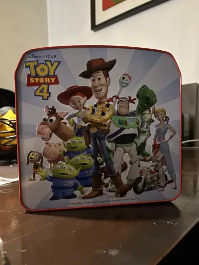 Set de Figuras Toy Story 4 en Caja Metálica - miniatura 4