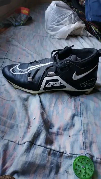 Zapatillas deportivas Nike Alpha negras - miniatura 2