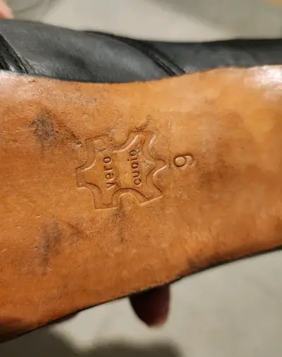 Zapatos de tacón de cuero negro talla 36-37 - miniatura 3