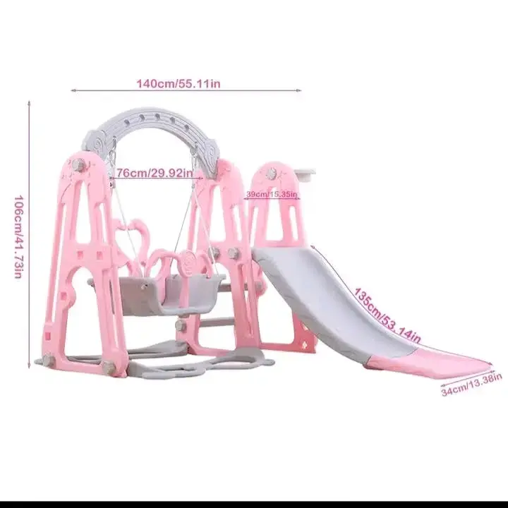 Juego infantil con columpio y resbalín rosa - 2
