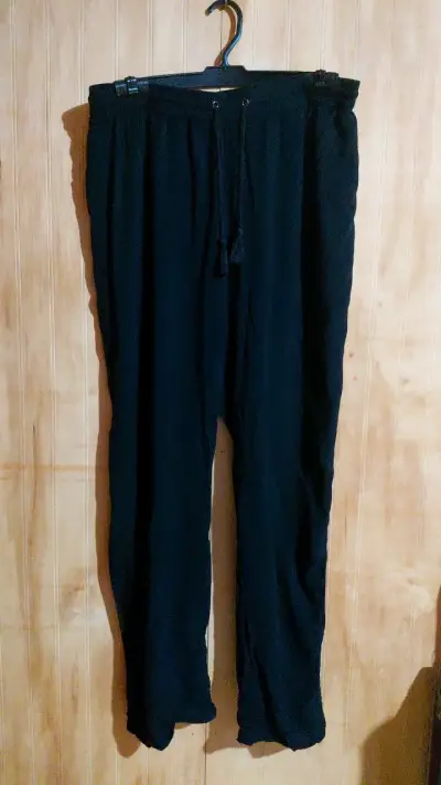 Pantalones de tela fluida elasticados - miniatura 1