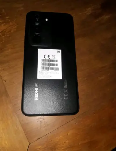 Smartphone Redmi 15 5G con batería 7000mAh - miniatura 2