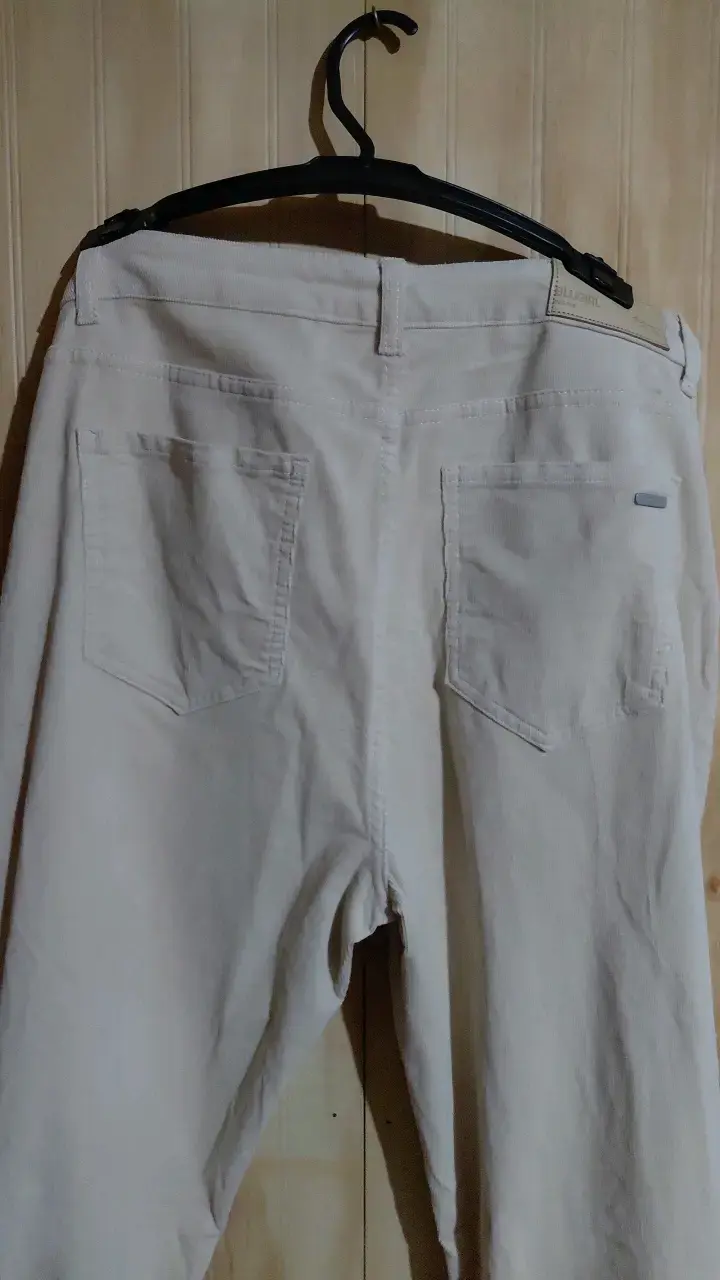 Pantalones corduroy acampanados beige - 2