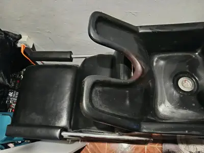 Lavapelo de peluquería negro con mueble - miniatura 1
