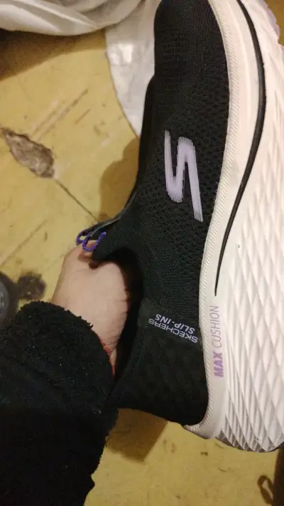 Zapatillas Skechers Slip-ins negras para mujer - miniatura 2