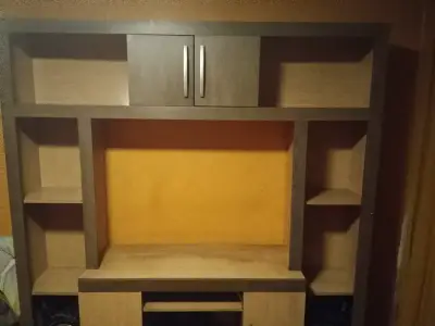 Mueble de Entretenimiento de Madera para Sala - miniatura 2