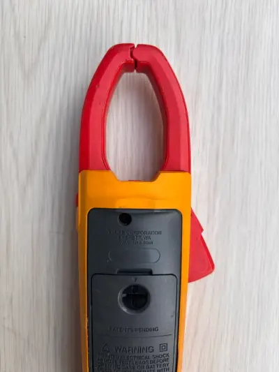 Multímetro de gancho Fluke 376 True RMS - miniatura 5