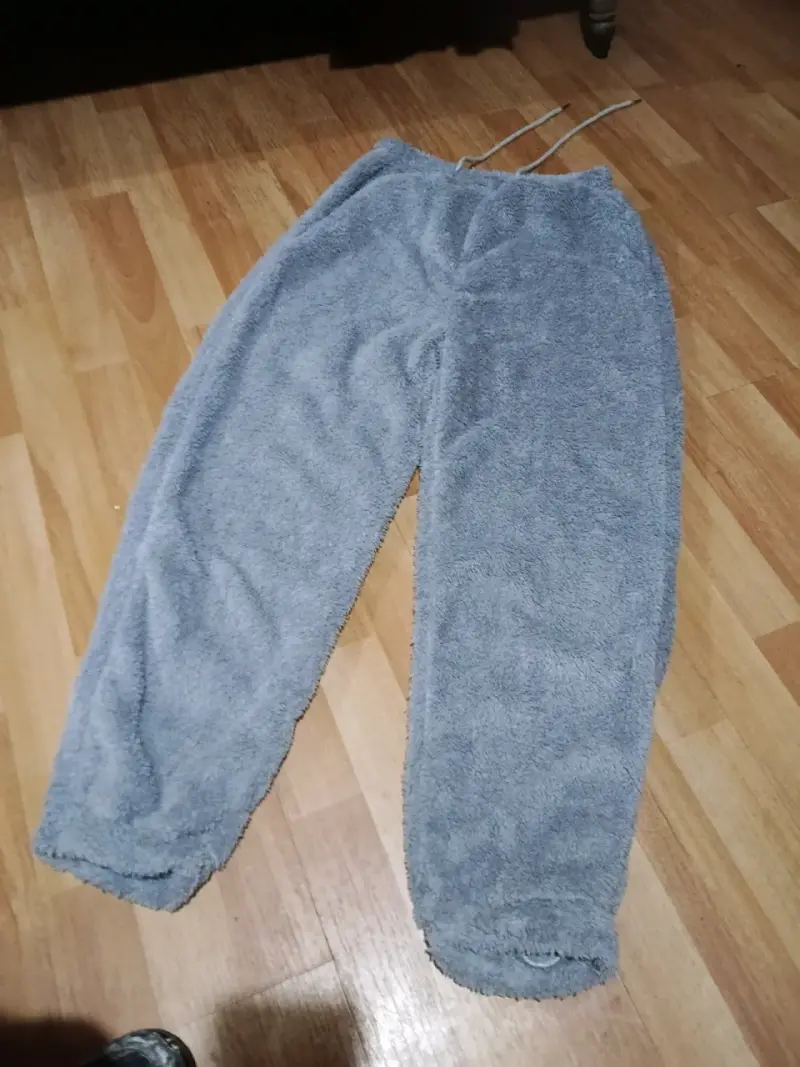 Pantalón de felpa gris para invierno - 3