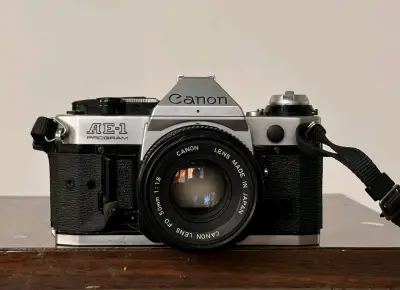 Cámara Análoga Canon AE-1 Program + 3 Lentes y Fil - miniatura 1