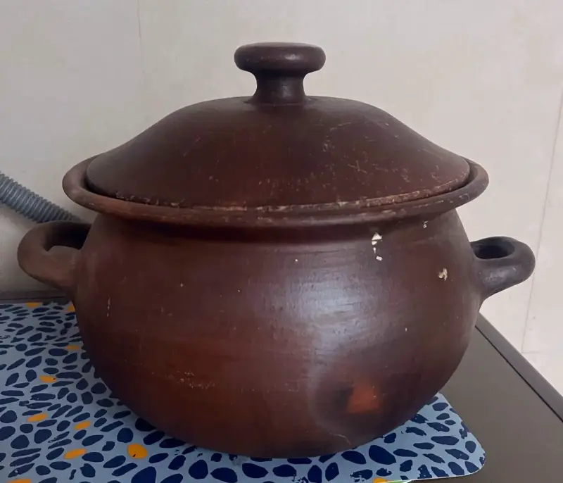 Olla de greda con tapa para cocina tradicional - 1