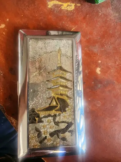 Estuche metálico decorativo con diseño oriental - miniatura 1
