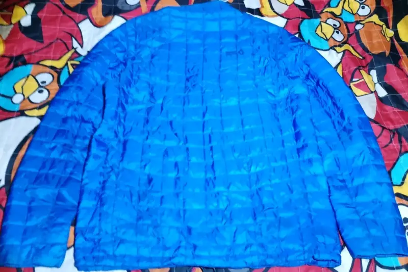 Chaqueta azul impermeable Cluster - 2