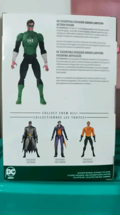 Figura de acción DC Essentials Green Lantern - miniatura 2