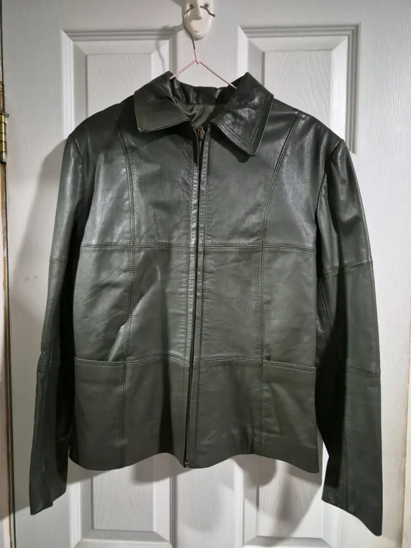 Chaqueta de cuero verde para mujer - 1
