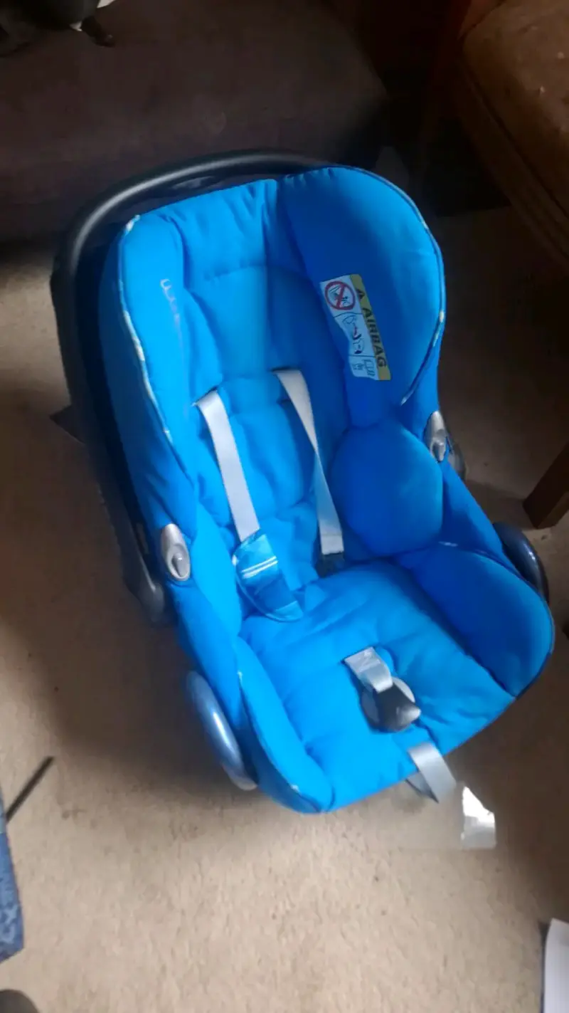 Coche y silla de auto para bebé azul Infanti - 2