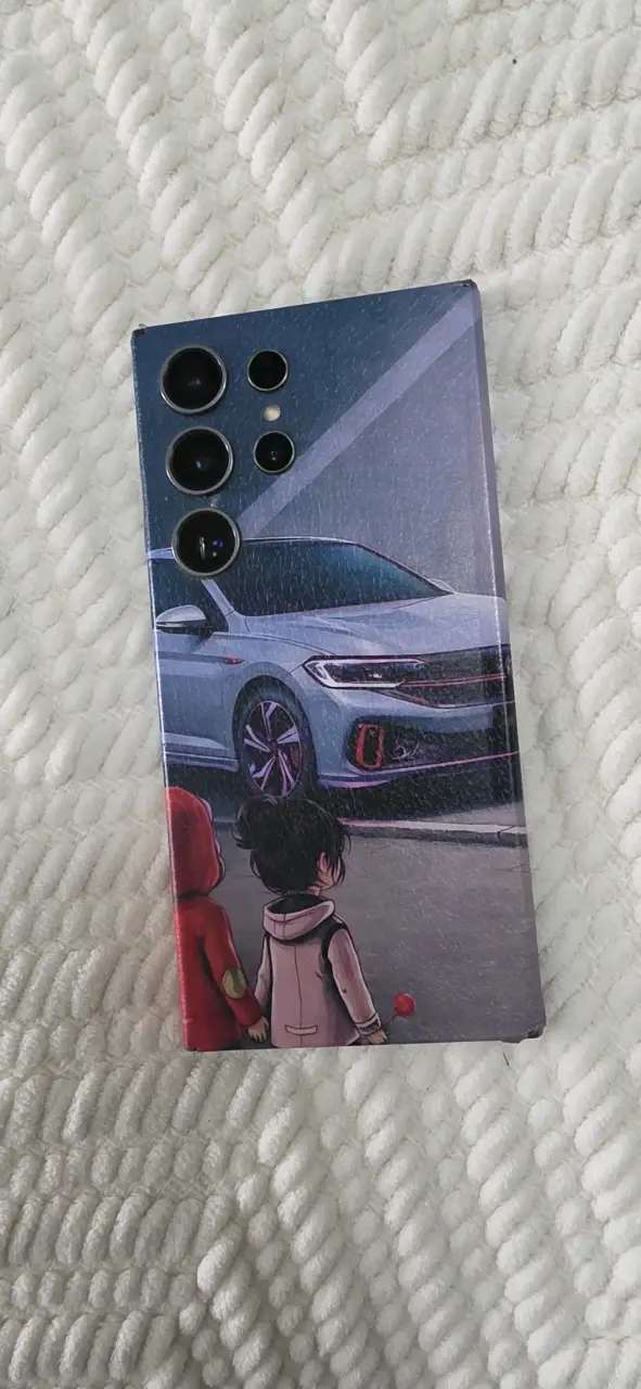 Smartphone Samsung con funda personalizada - 1