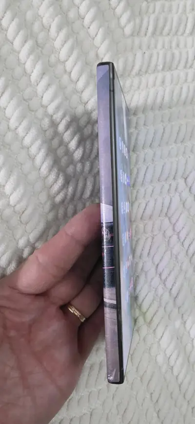Smartphone Samsung con funda personalizada - miniatura 4