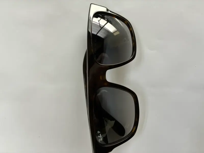 Gafas de sol Ray-Ban estilo clásico