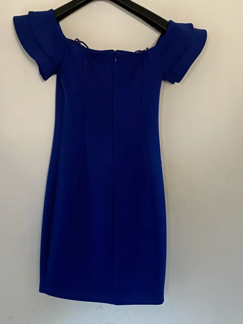 Vestido azul Guess con hombros descubiertos - 1