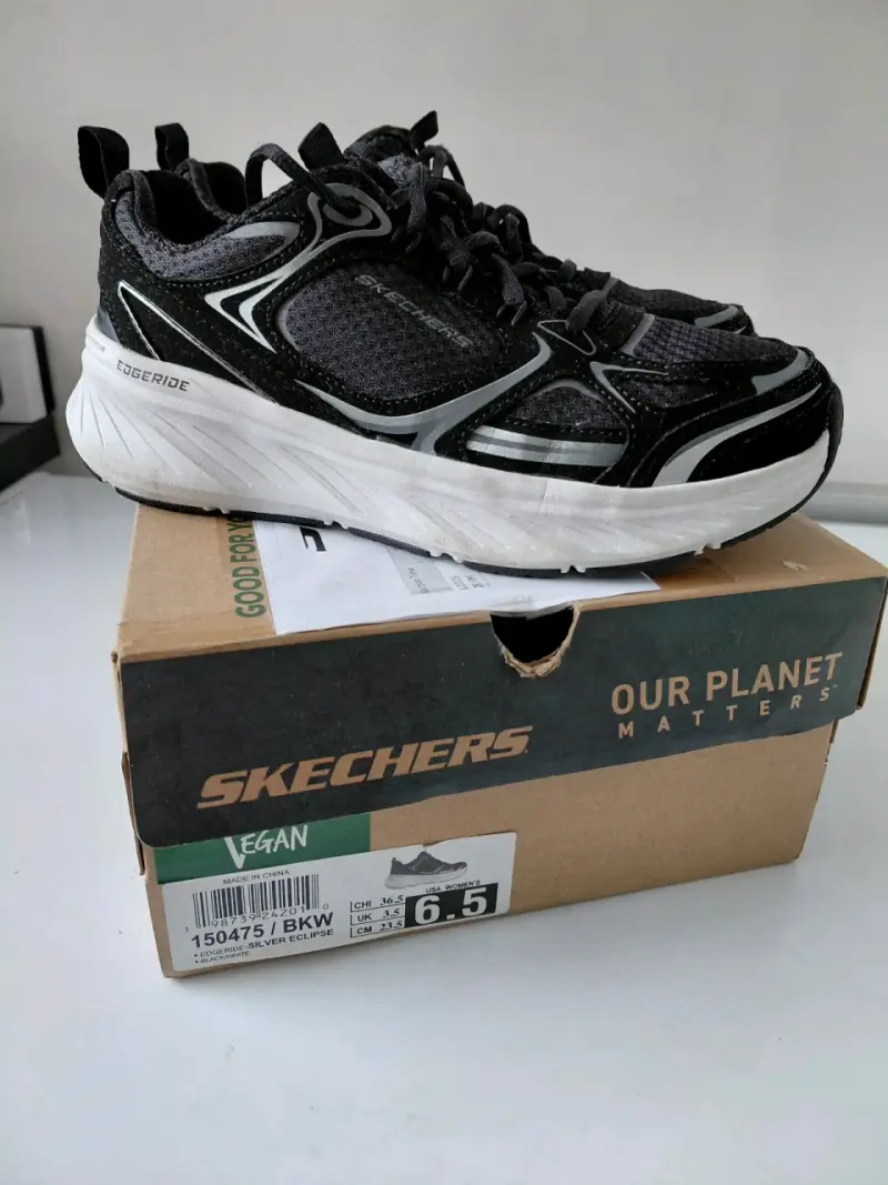 Zapatillas deportivas negras Skechers para hombre - 2