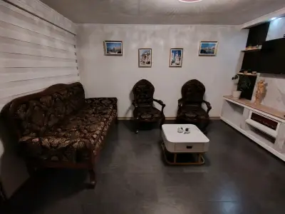 Juego de muebles de sala estilo clásico - miniatura 1