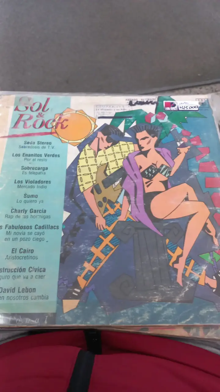 Vinilo Sol & Rock con artistas icónicos