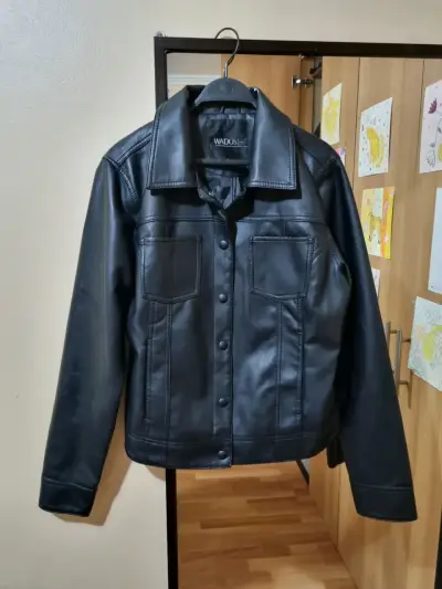 Chaqueta de cuero negra Wados para mujer - miniatura 1