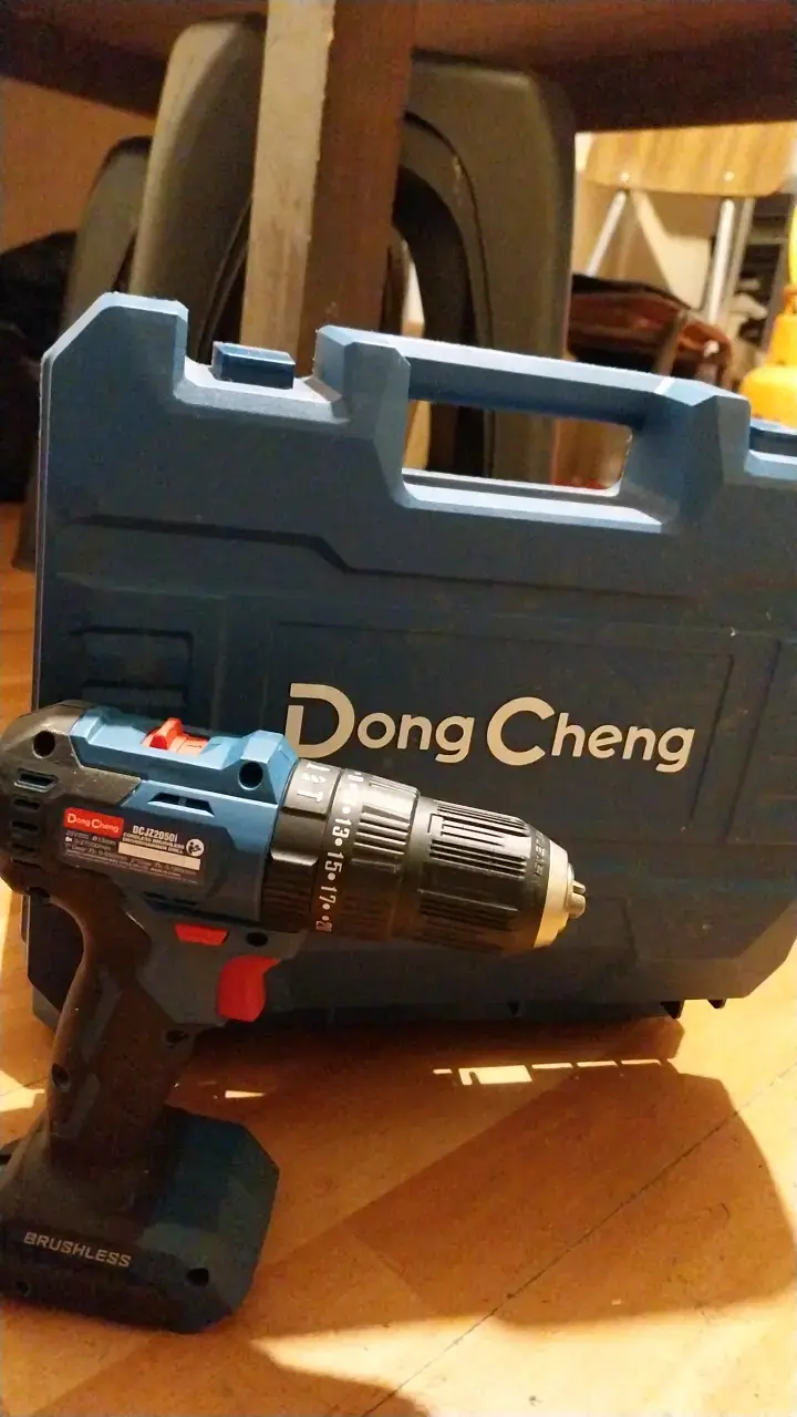 Taladro Inalámbrico DongCheng 20V Brushless - 3